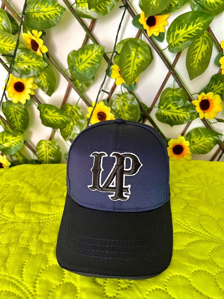 a7e730f1-c286-483f-9c8c-8ffbe571a804